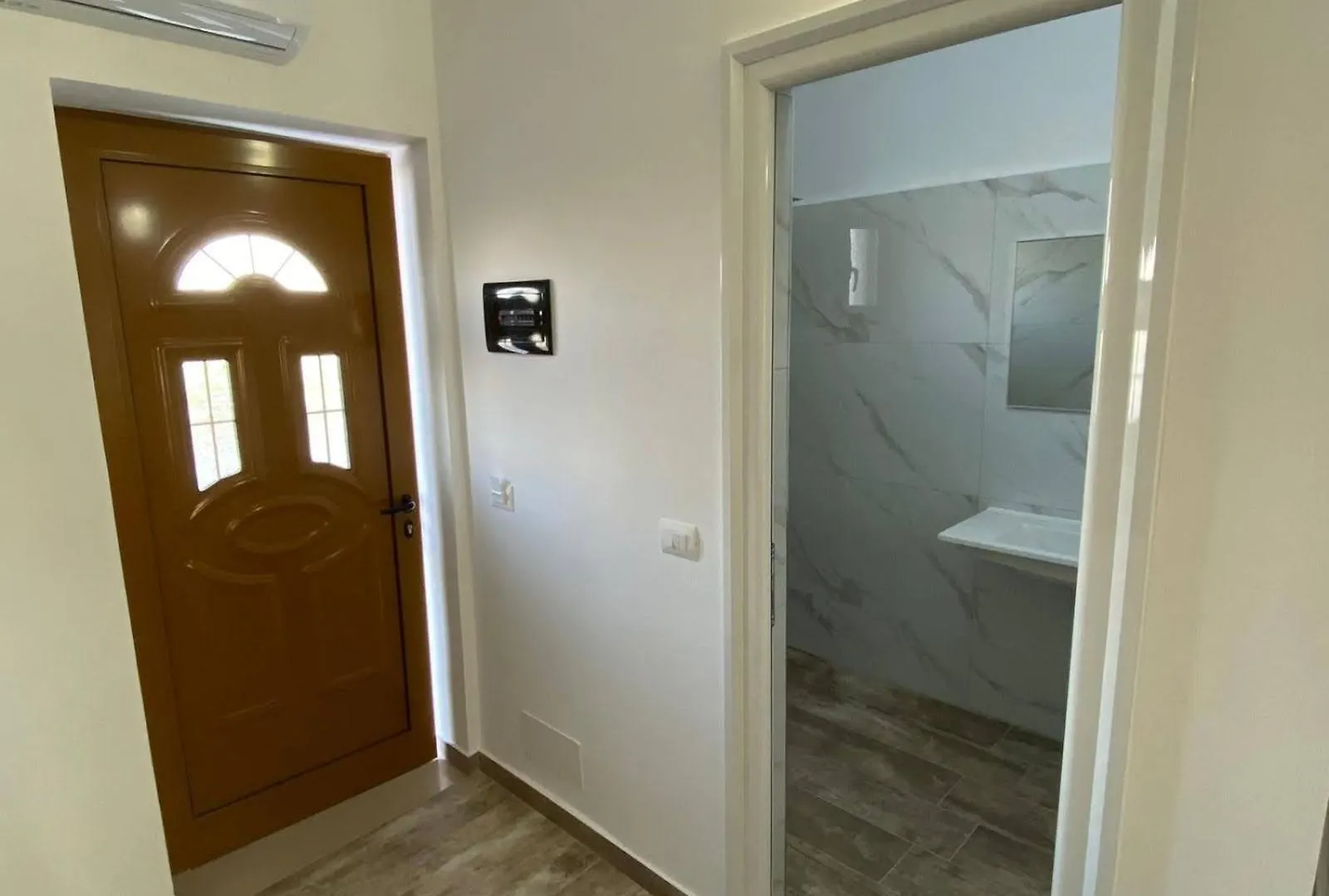 Sea Holiday Apartments Vlore 0*,  Albania