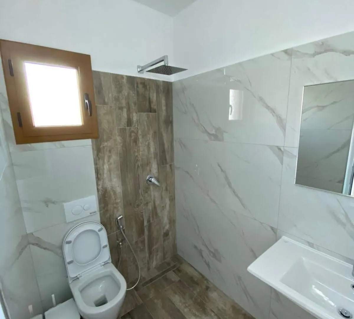 Sea Holiday Apartments Vlore